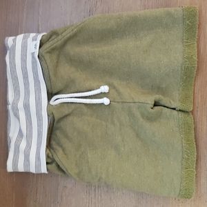 Lulu and Roo size 6 Green Boy shorts
